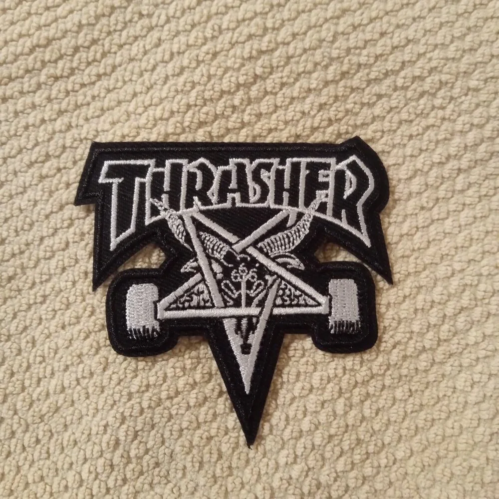 SKATER PATCH- Thrasher - Picture 2 of 3